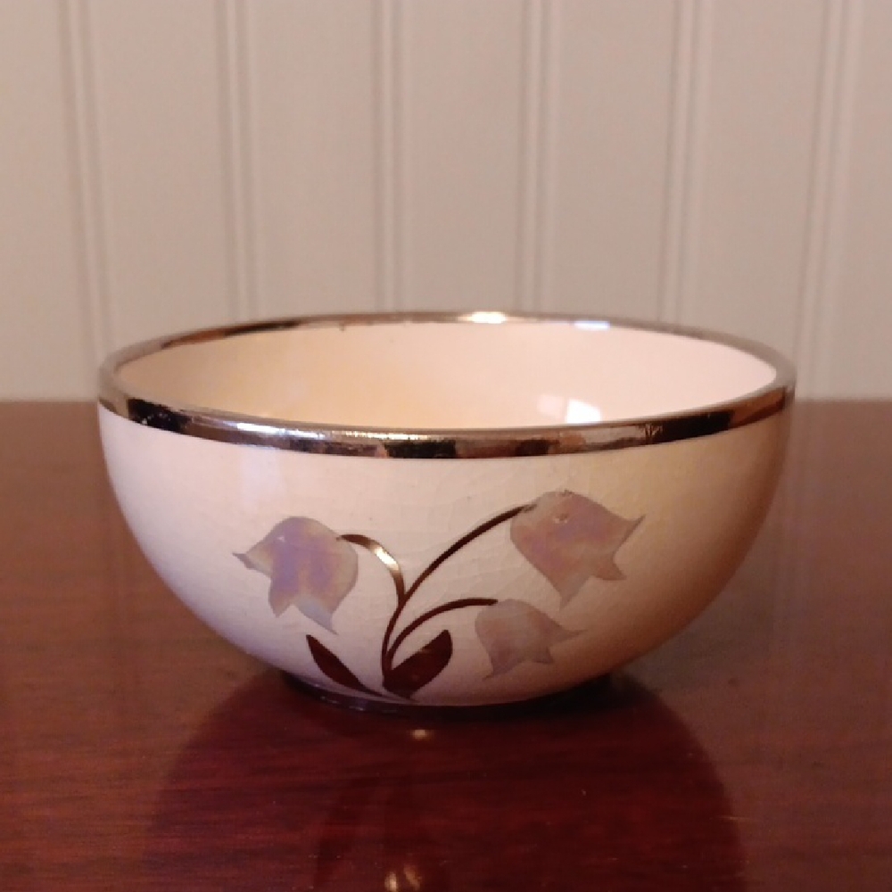 Unique Vintage Sandland Ware Small bowl. Made In England